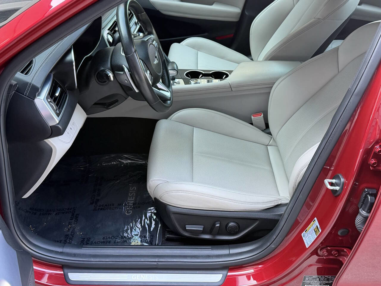 Used 2023 Genesis G70 2.0T AWD/4WD image 16
