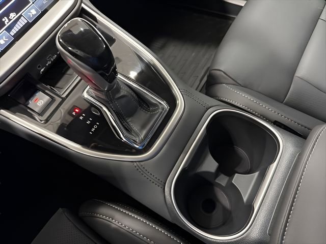 Used 2025 Subaru Outback Limited XT image 24