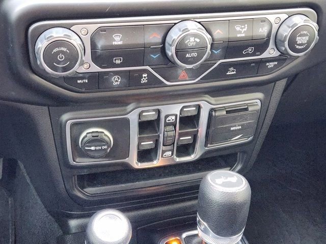 Used 2023 Jeep Wrangler Unlimited Sport image 21