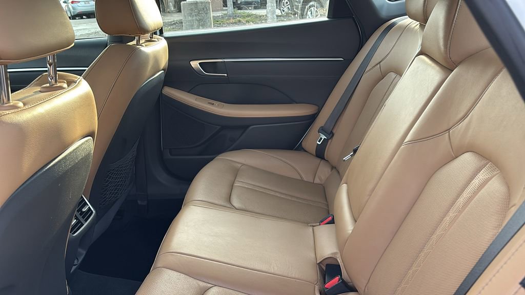 Used 2021 Hyundai Sonata Limited image 29