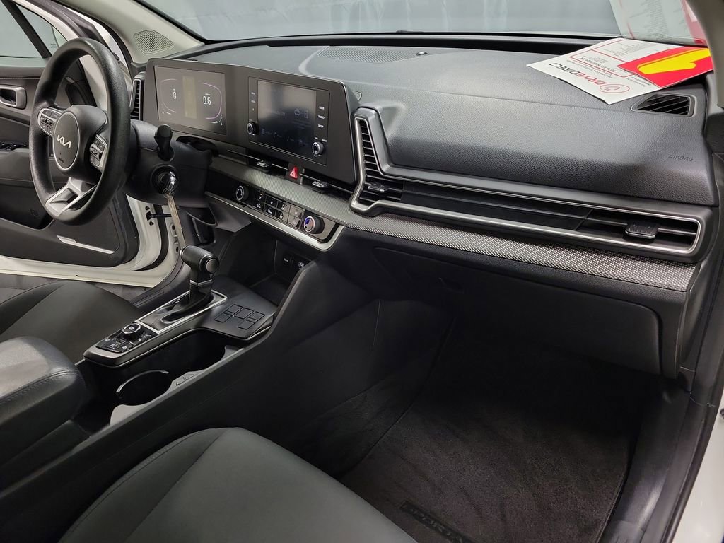 Used 2023 Kia Sportage LX FWD image 23