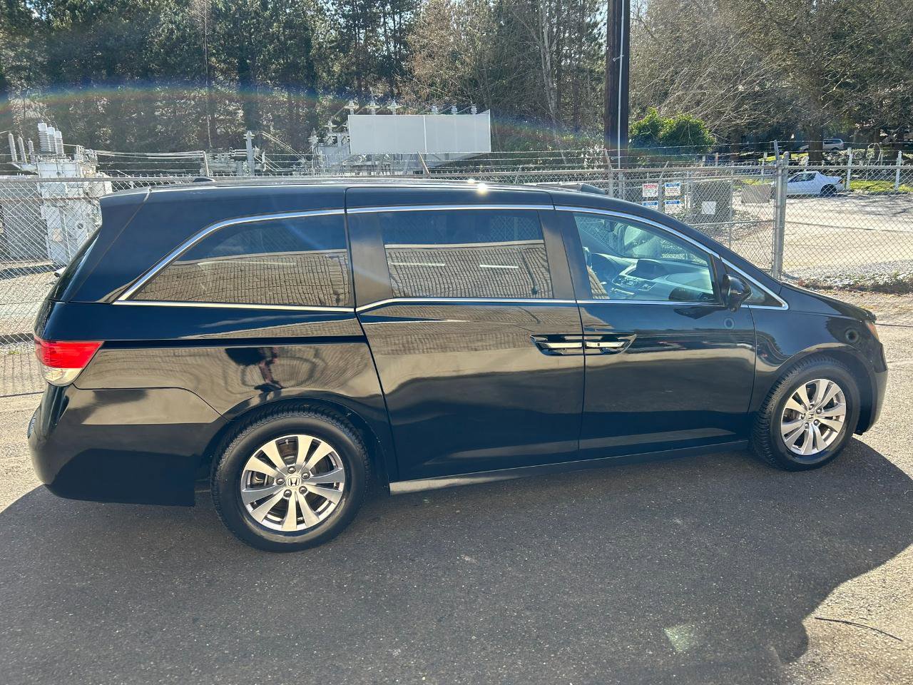 Used 2014 Honda Odyssey EX-L image 4