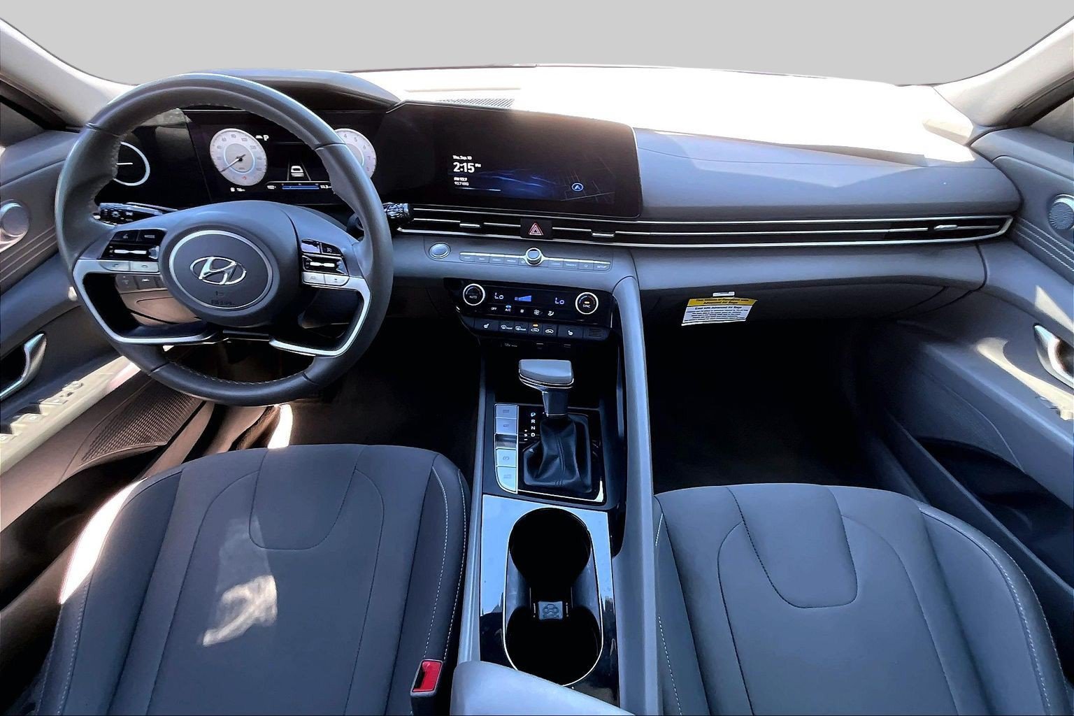 Used 2023 Hyundai Elantra SEL w/ Convenience Package FWD image 14