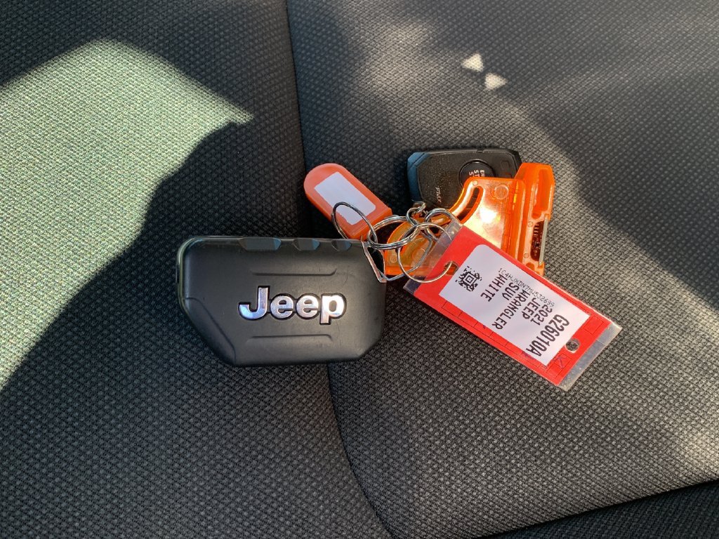 Used 2021 Jeep Wrangler Unlimited Sport AWD/4WD image 43