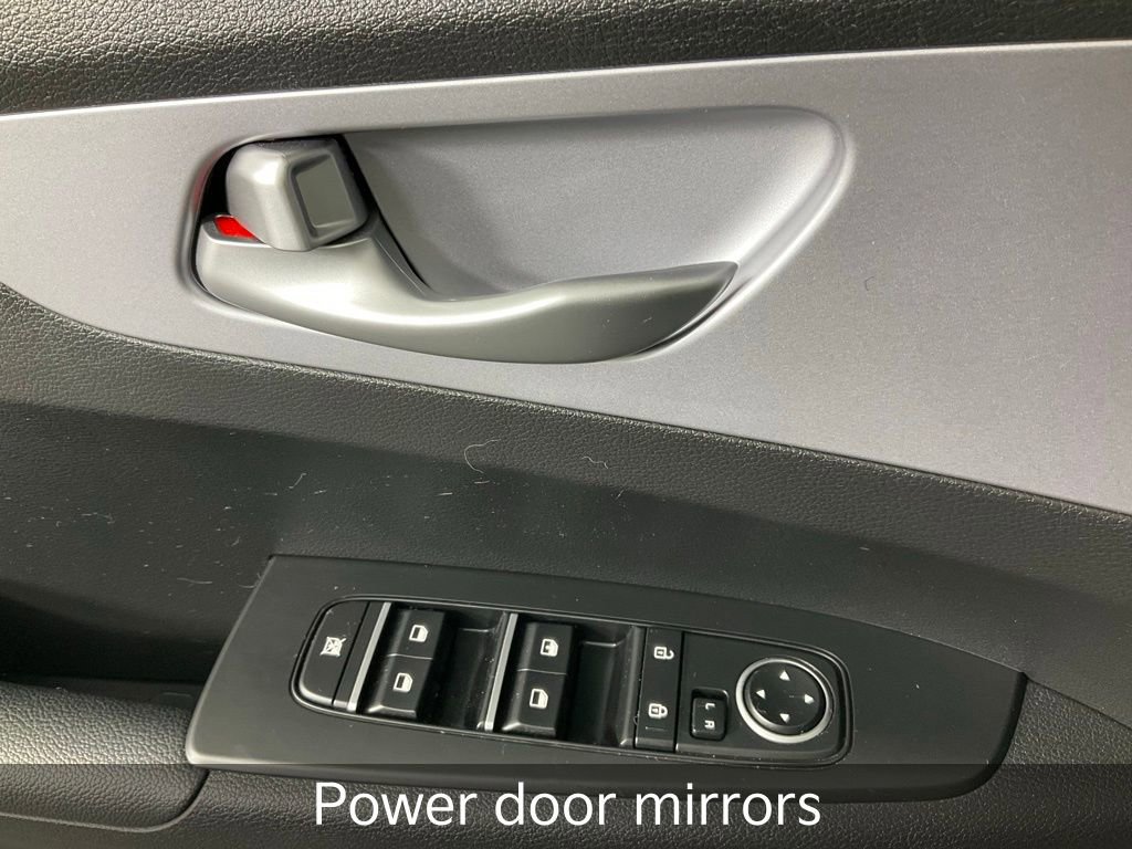 Certified 2024 Kia Forte LXS w/ LXS Technology Package image 18