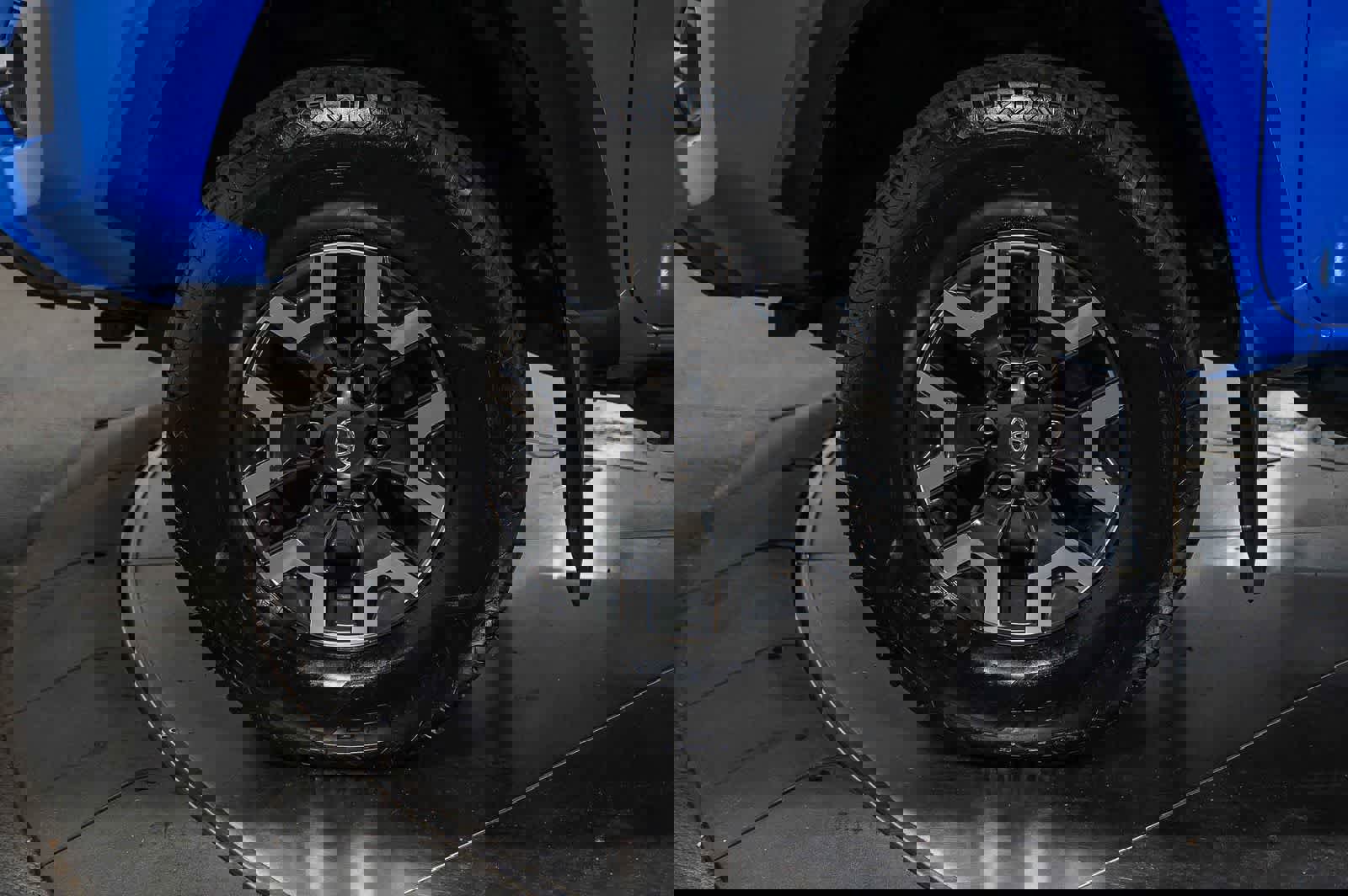 Certified 2020 Toyota Tacoma TRD Off-Road w/ Technology Package AWD/4WD image 10