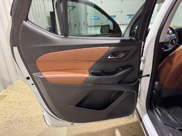 Used 2019 Chevrolet Traverse High Country w/ LPO, Floor Liner Package AWD/4WD image 20