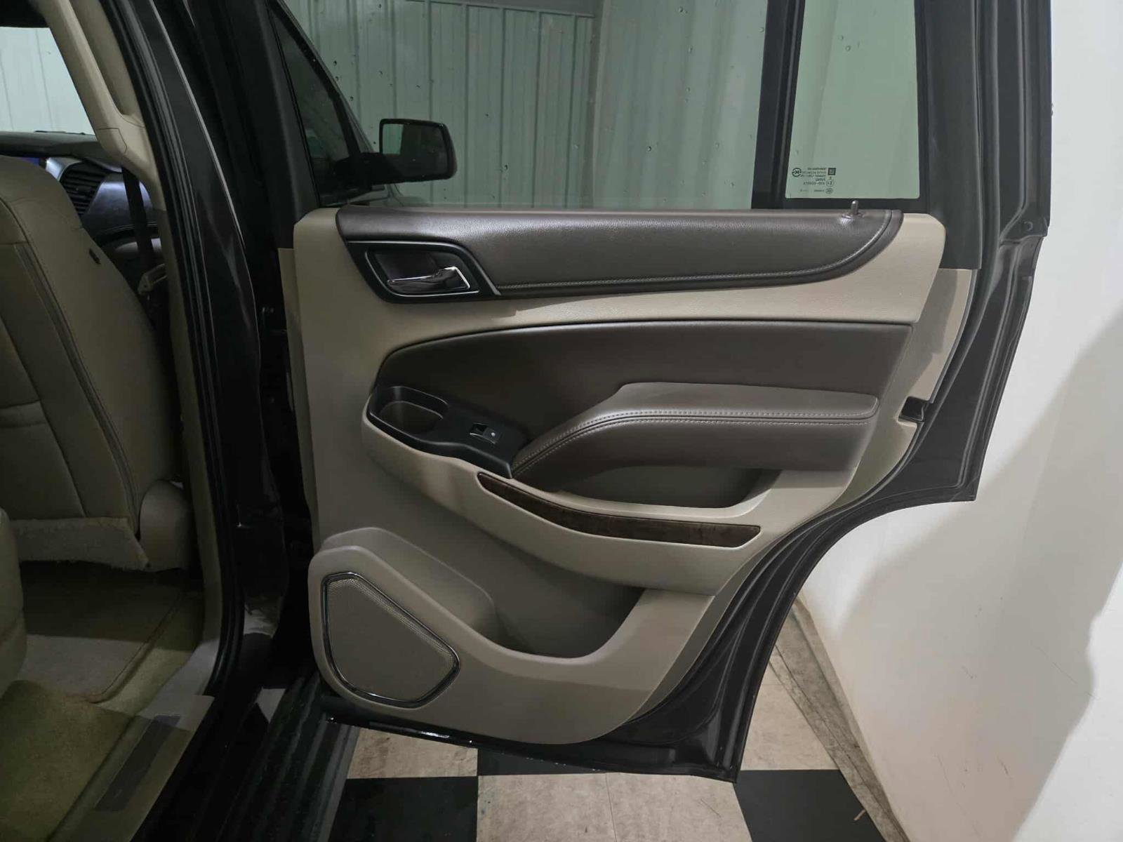 Used 2018 Chevrolet Tahoe LT image 20