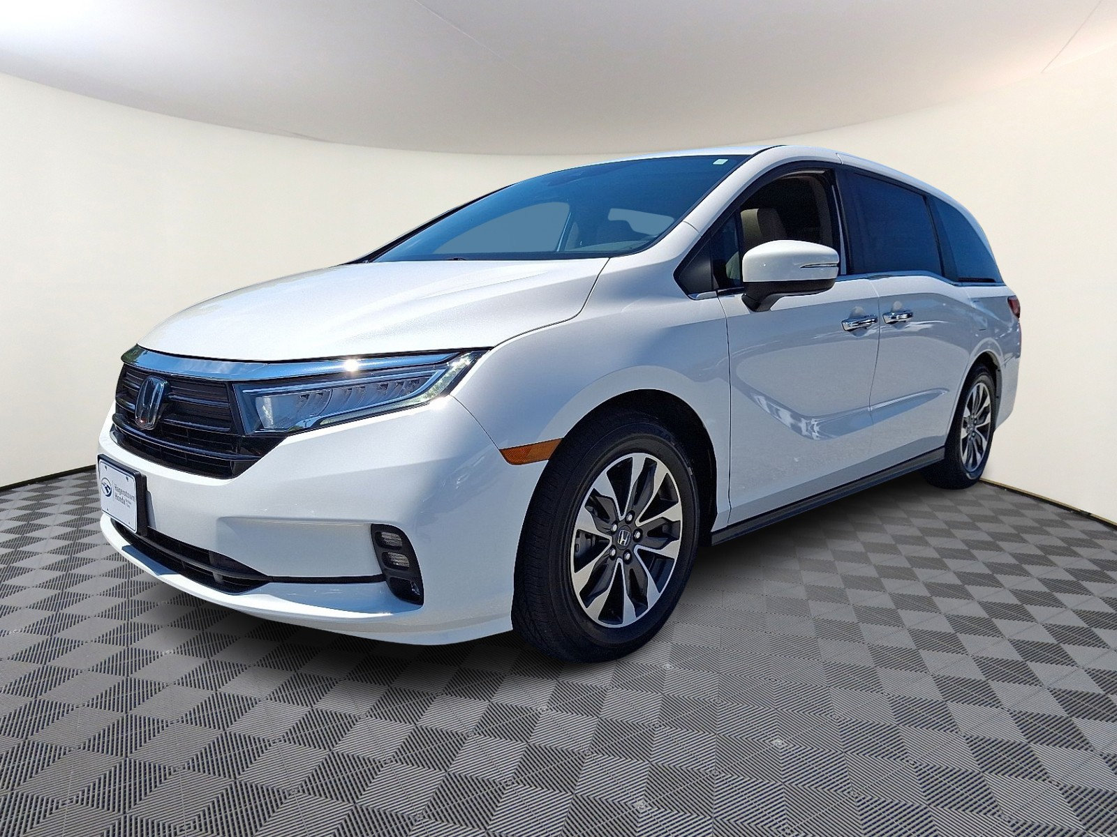 Used 2023 Honda Odyssey EX-L image 3