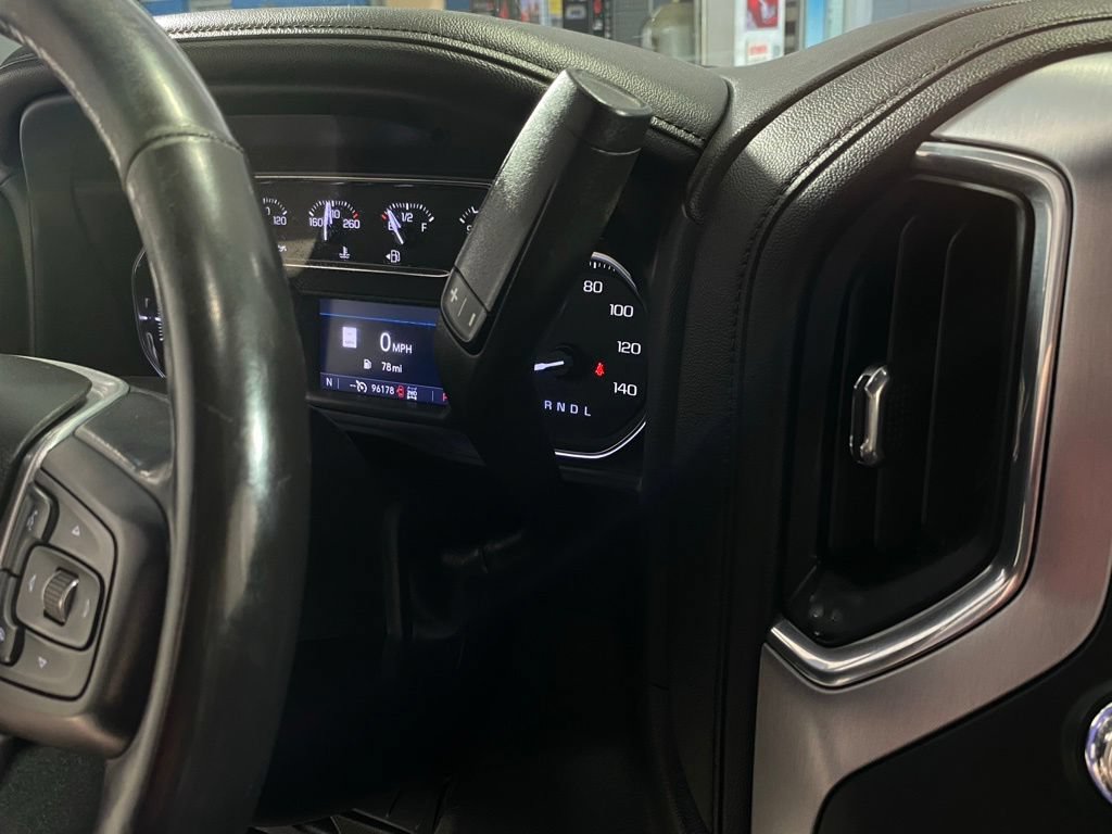 Used 2022 GMC Sierra 1500 SLT w/ SLT Premium Plus Package AWD/4WD image 27