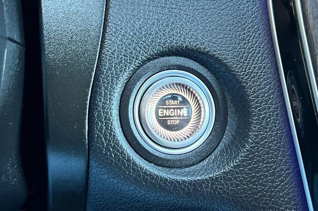 Used 2022 Mercedes-Benz GLC 300 4MATIC image 25