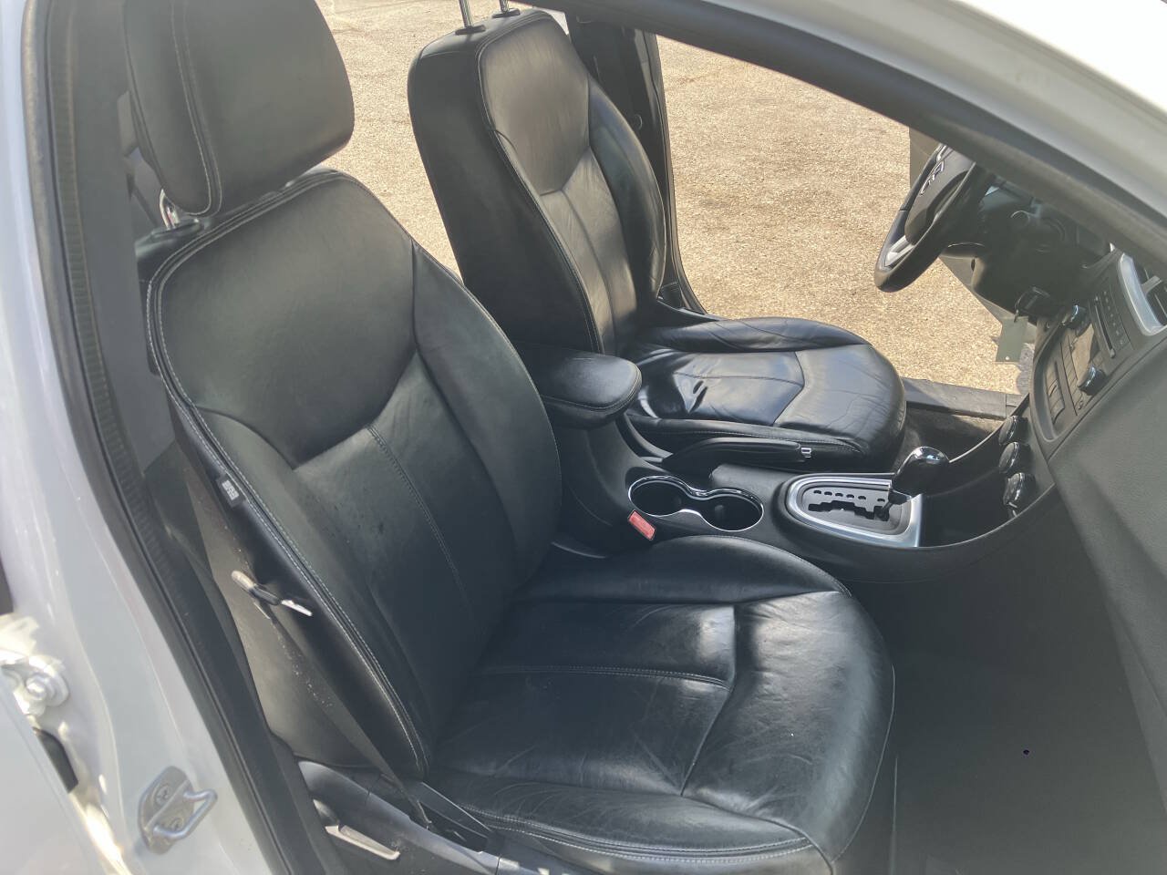 Used 2014 Dodge Avenger SXT w/ Rallye Appearance Group FWD image 31