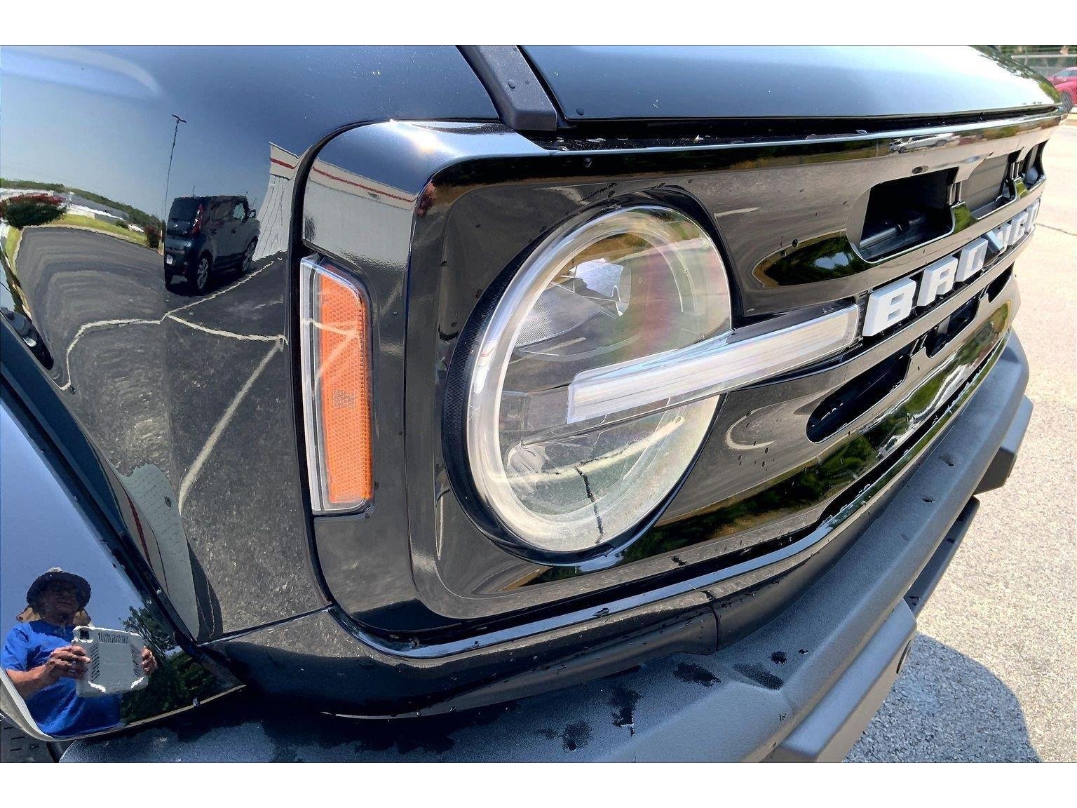 Used 2024 Ford Bronco Outer Banks AWD/4WD image 27
