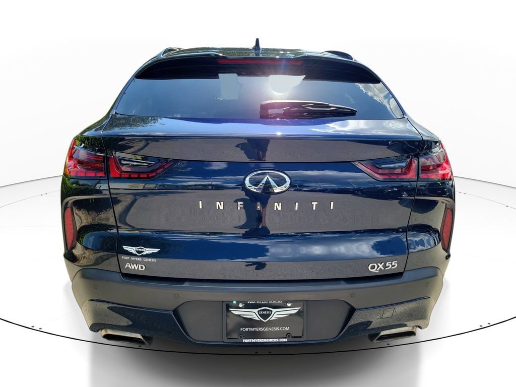Used 2023 INFINITI QX55 Sensory w/ Lighting Package AWD/4WD image 3