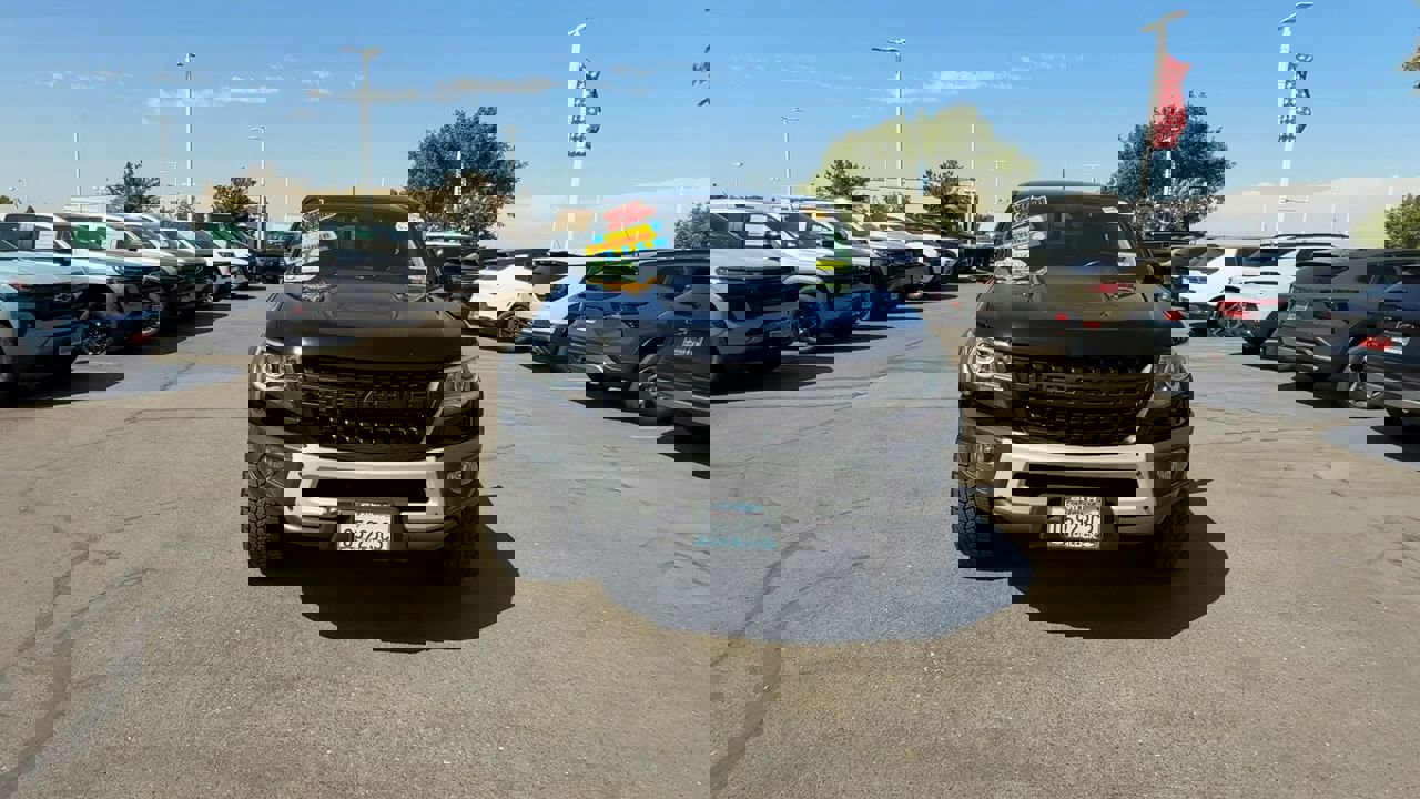 Used 2021 Chevrolet Colorado ZR2 w/ Colorado ZR2 Bison Edition image 2
