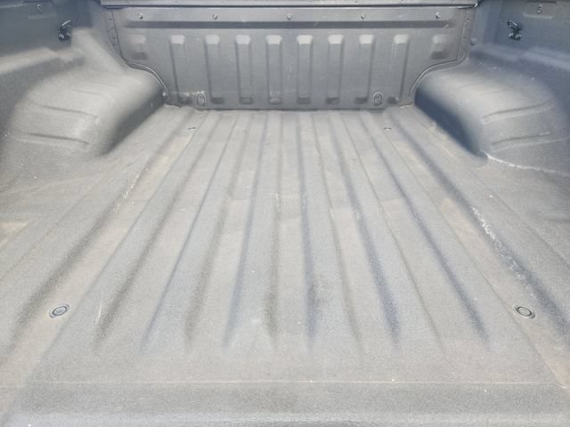 Used 2024 Nissan Frontier S w/ Technology Package RWD image 32