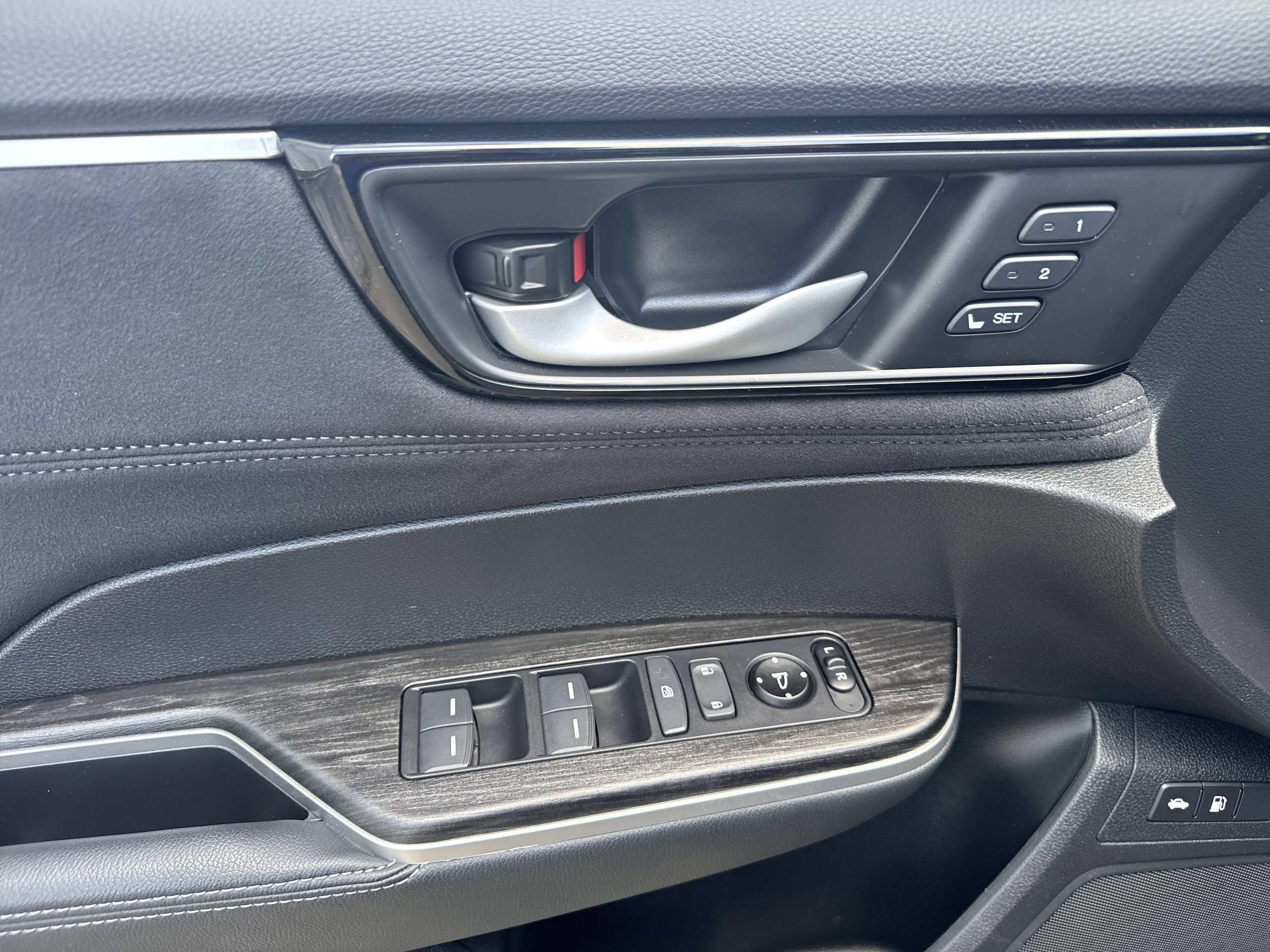 Used 2020 Honda Clarity Touring image 8