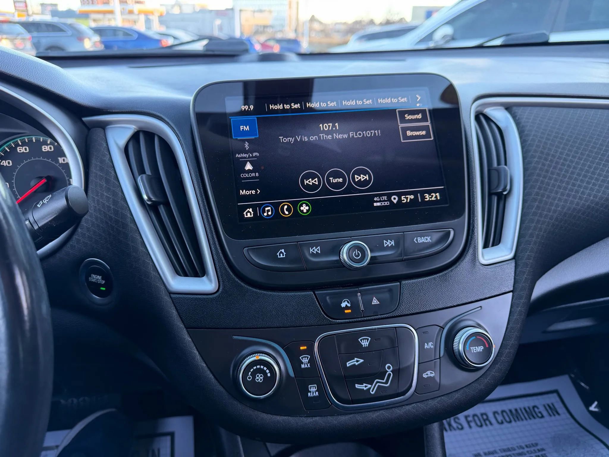 Used 2021 Chevrolet Malibu RS image 32