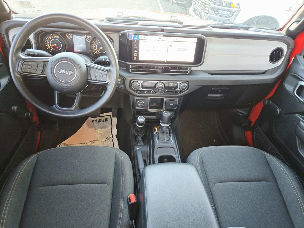 Used 2024 Jeep Gladiator Sport image 9