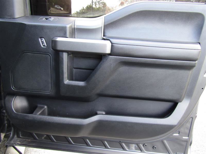 Used 2017 Ford F150 XLT w/ Equipment Group 302A Luxury image 30