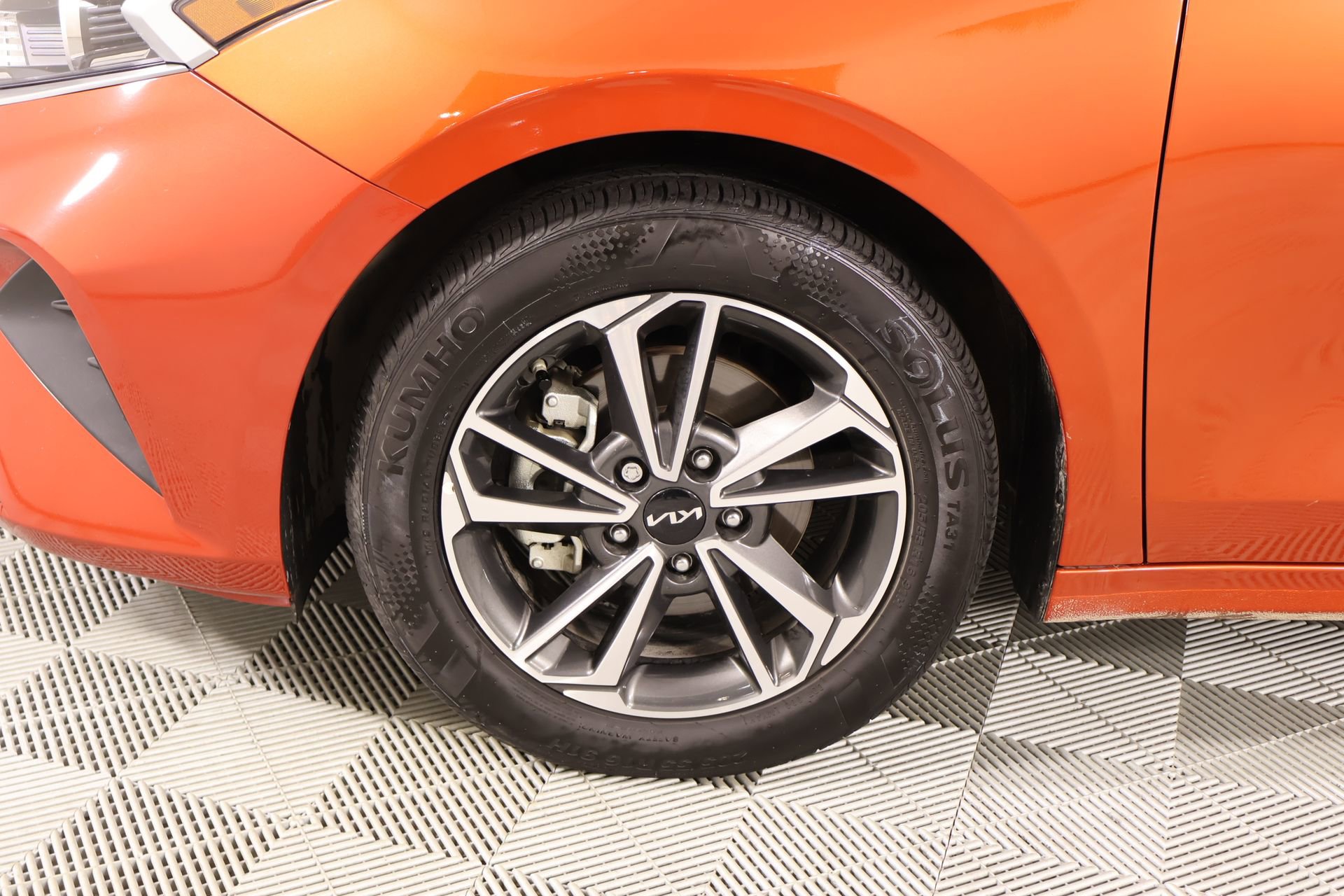 Used 2023 Kia Forte LXS FWD image 16