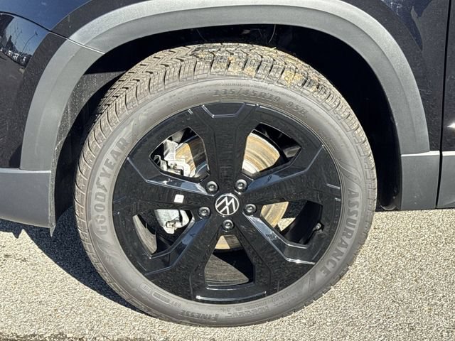 New 2026 Volkswagen Taos SEL AWD/4WD image 23