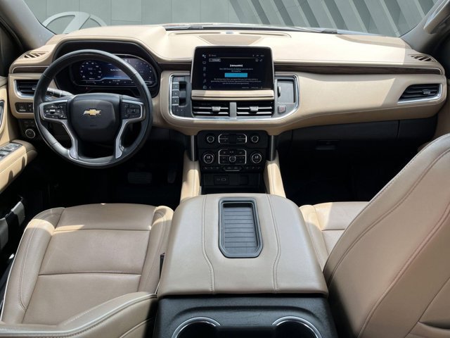 Used 2023 Chevrolet Tahoe Premier AWD/4WD image 12