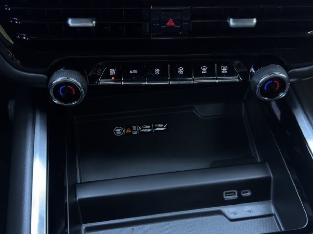 New 2026 Chevrolet Tahoe High Country AWD/4WD image 17
