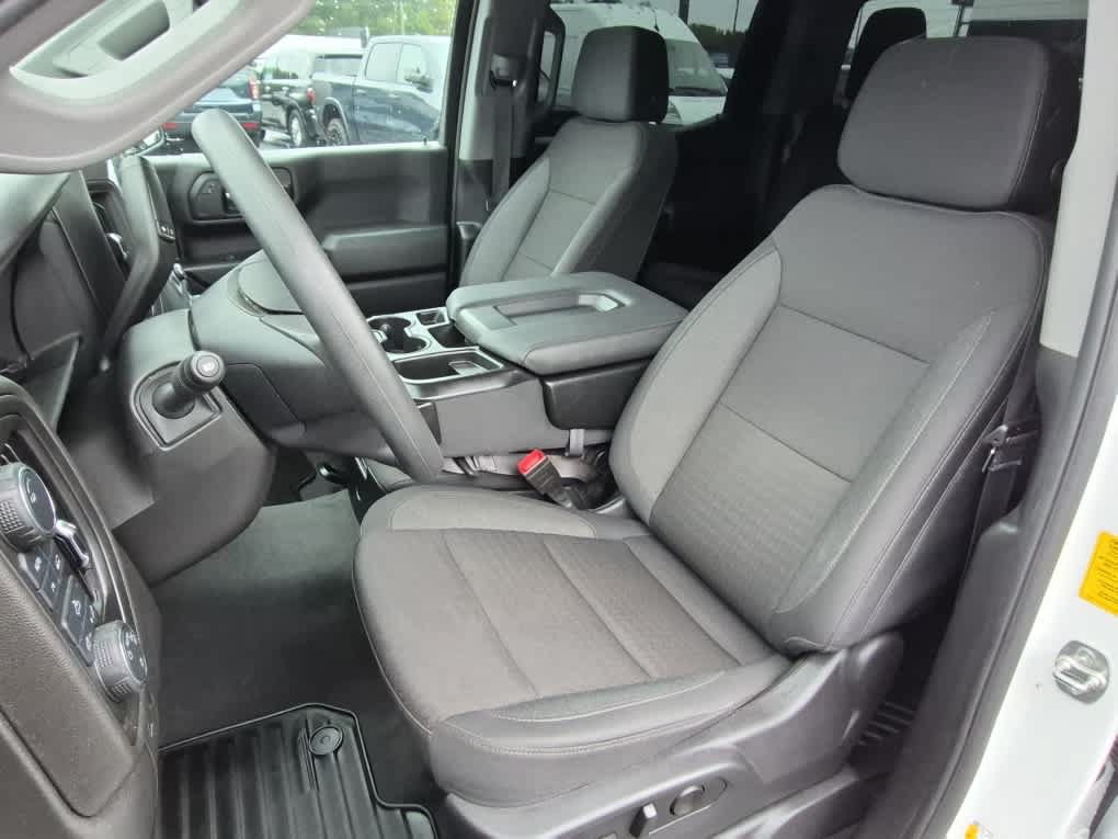 Used 2025 Chevrolet Silverado 1500 Custom AWD/4WD image 13