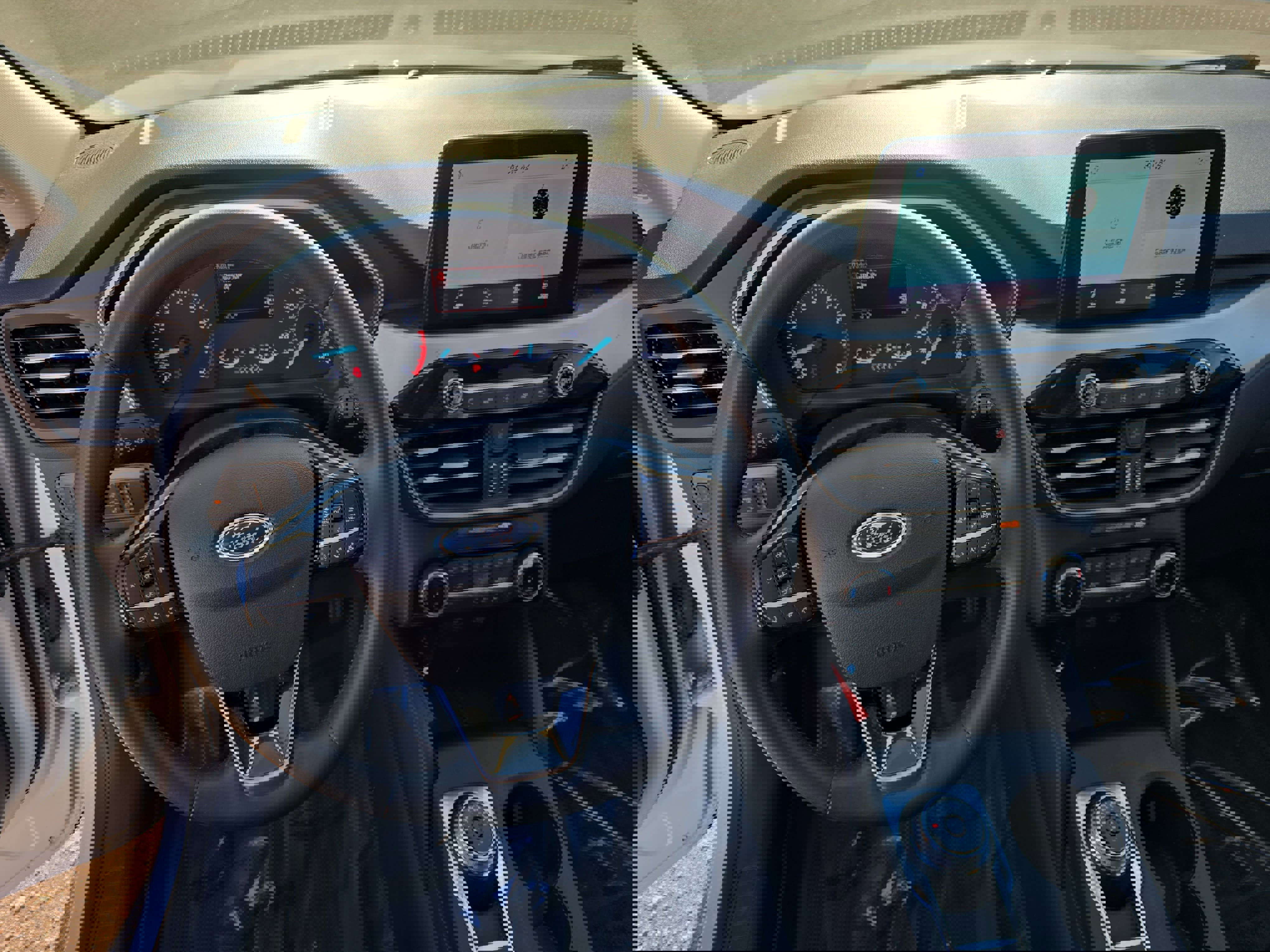 Used 2022 Ford Escape SEL image 18