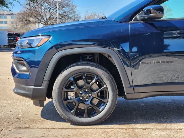 New 2026 Jeep Compass Latitude image 6