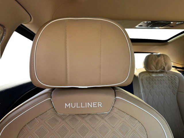 Used 2023 Bentley Flying Spur W12 image 66