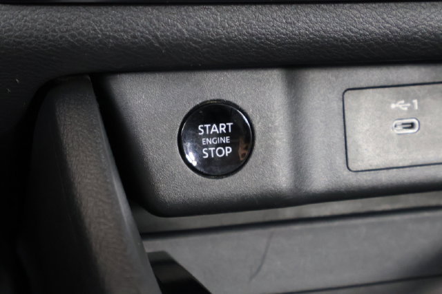 Used 2024 Nissan Rogue S AWD/4WD image 22