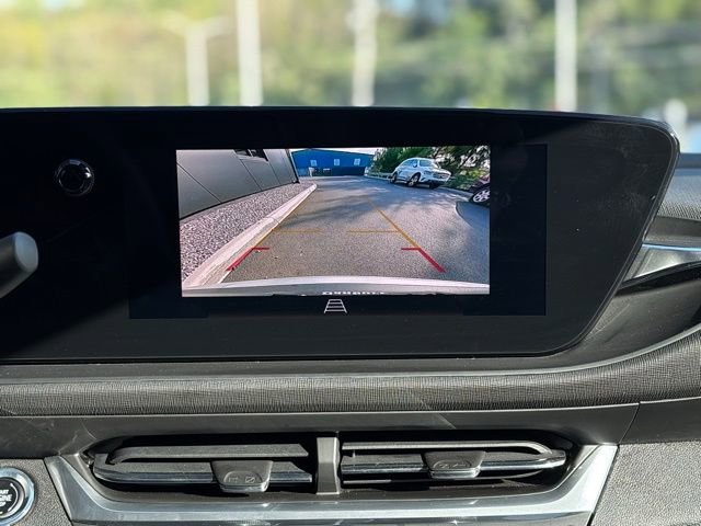 Used 2024 Buick Envista Preferred w/ Convenience I Package FWD image 36