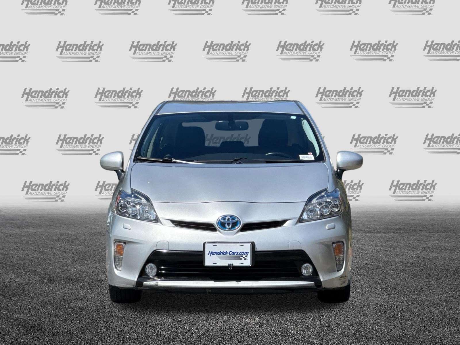 Used 2015 Toyota Prius Five FWD image 10