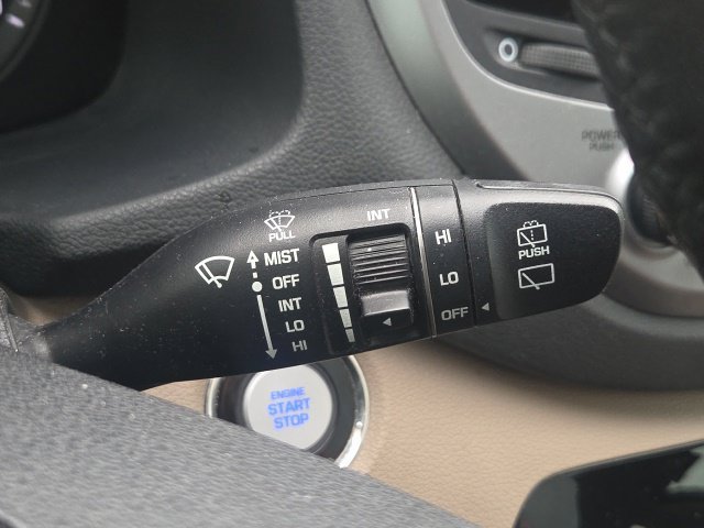 Used 2018 Hyundai Tucson Value FWD image 38