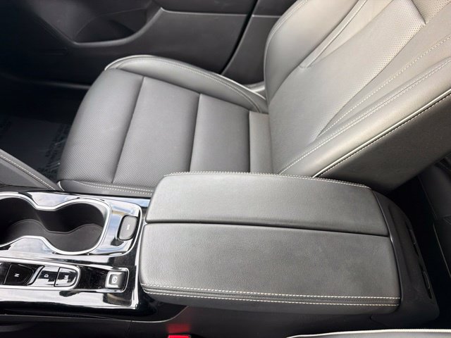 Used 2023 Buick Envision Essence FWD image 33