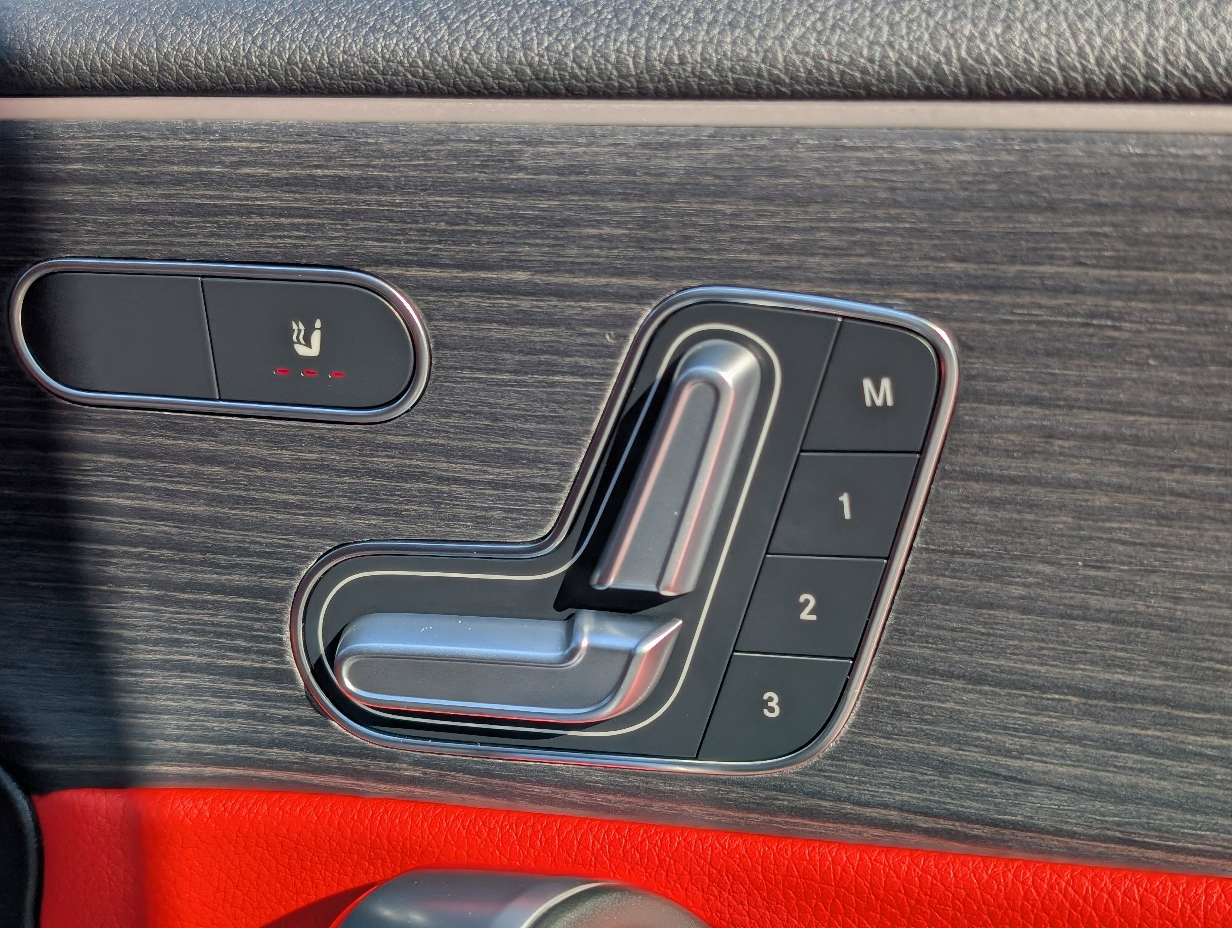 Used 2025 Mercedes-Benz CLA 35 AMG 4MATIC image 60