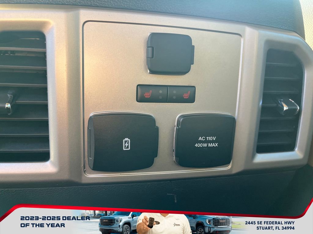 Used 2022 Ford F250 Lariat w/ Tremor Off-Road Package image 29