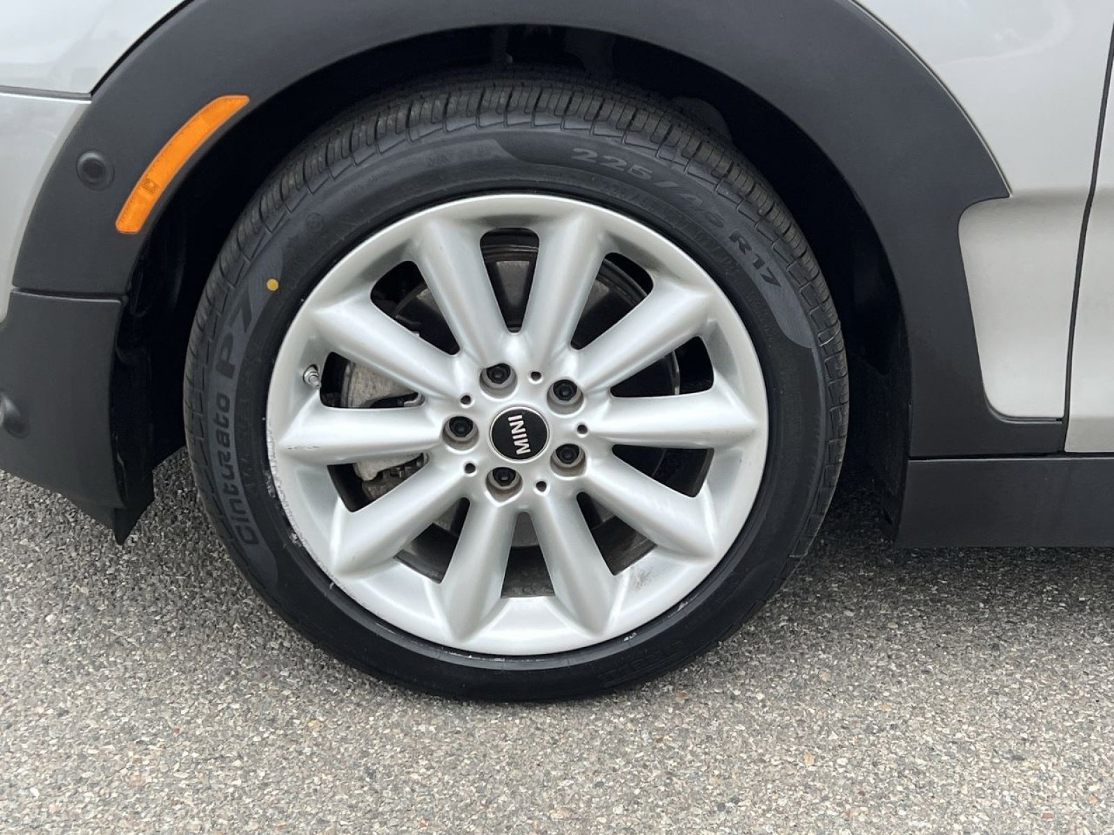 Certified 2024 MINI Cooper Clubman S image 9