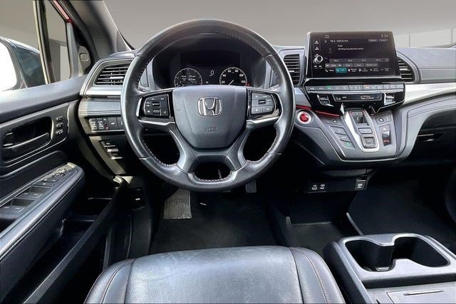 Certified 2025 Honda Odyssey Sport-L image 8