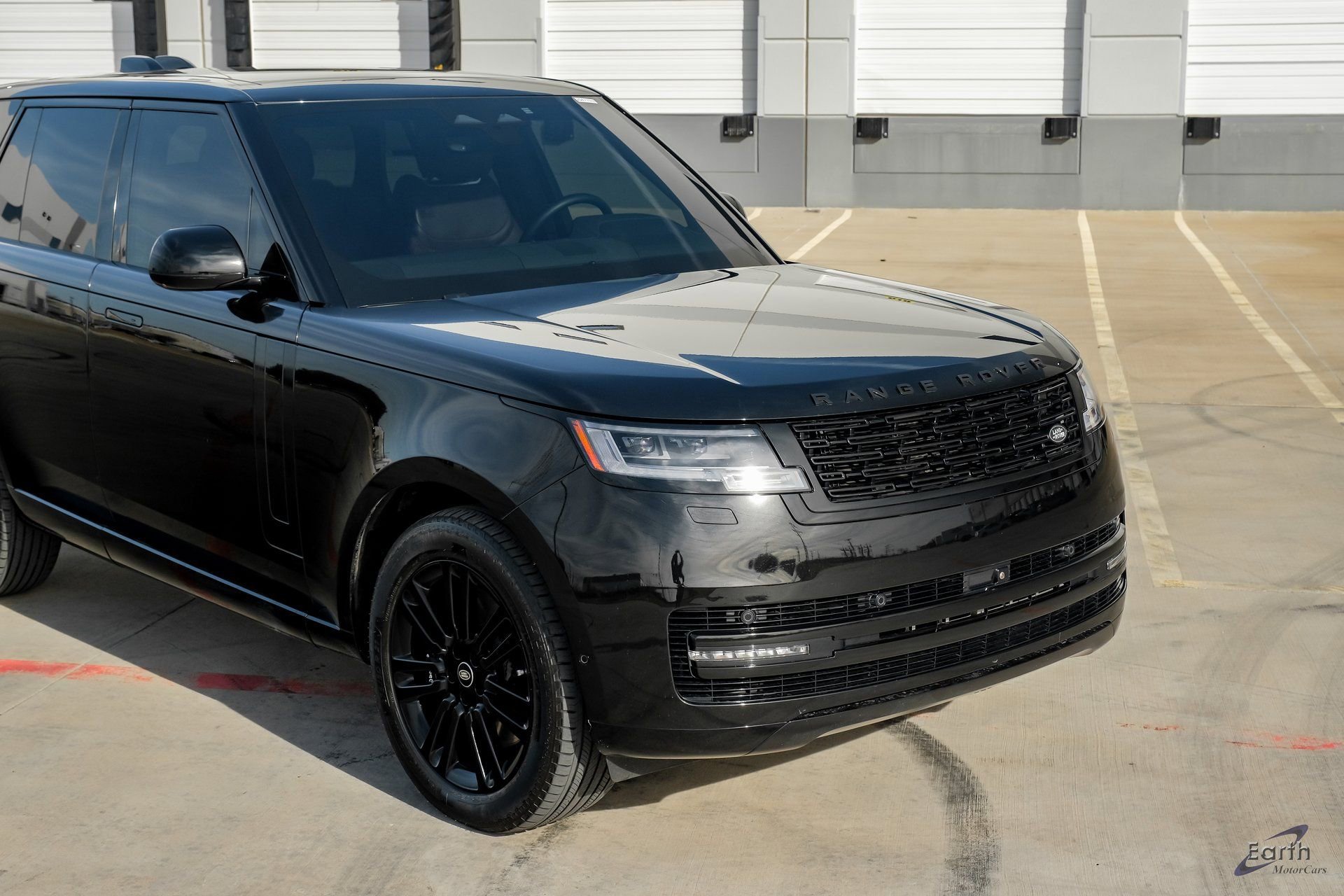 Used 2024 Land Rover Range Rover SE image 26