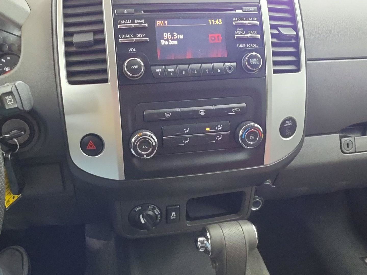 Used 2013 Nissan Xterra S AWD/4WD image 9