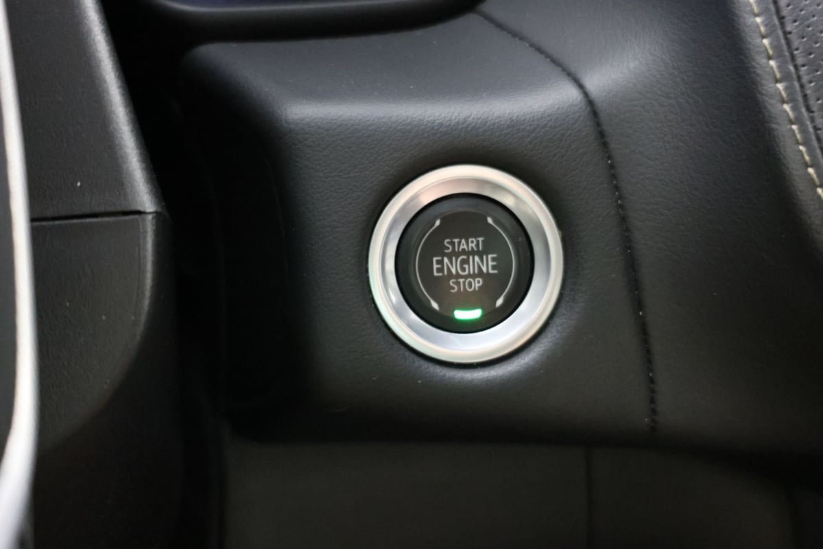 Used 2023 GMC Yukon XL SLT AWD/4WD image 22