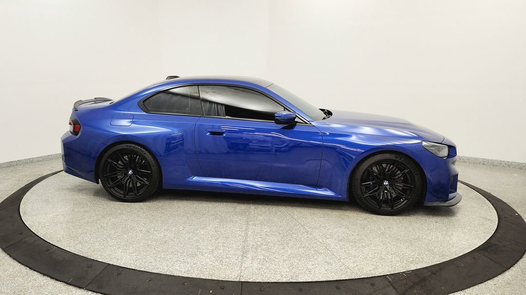 Used 2025 BMW M2 w/ Lighting Package image 6