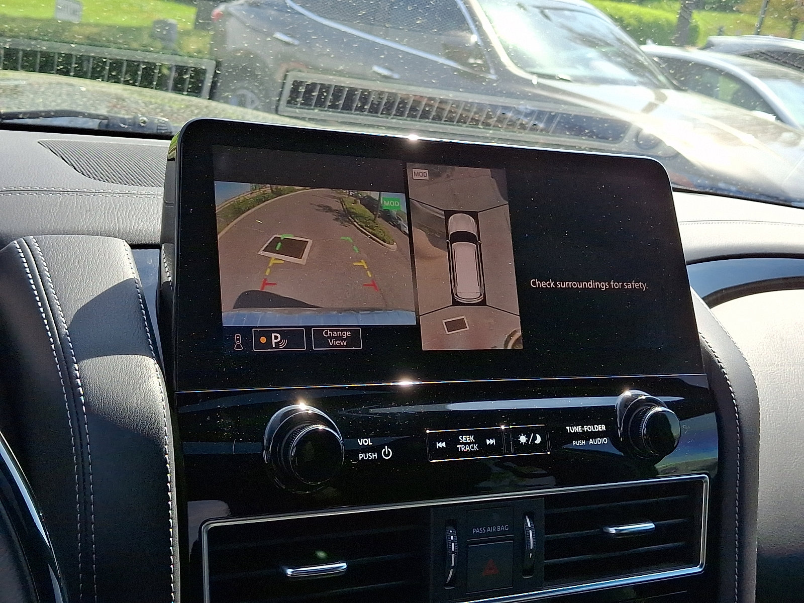 Certified 2024 INFINITI QX80 Sensory image 19