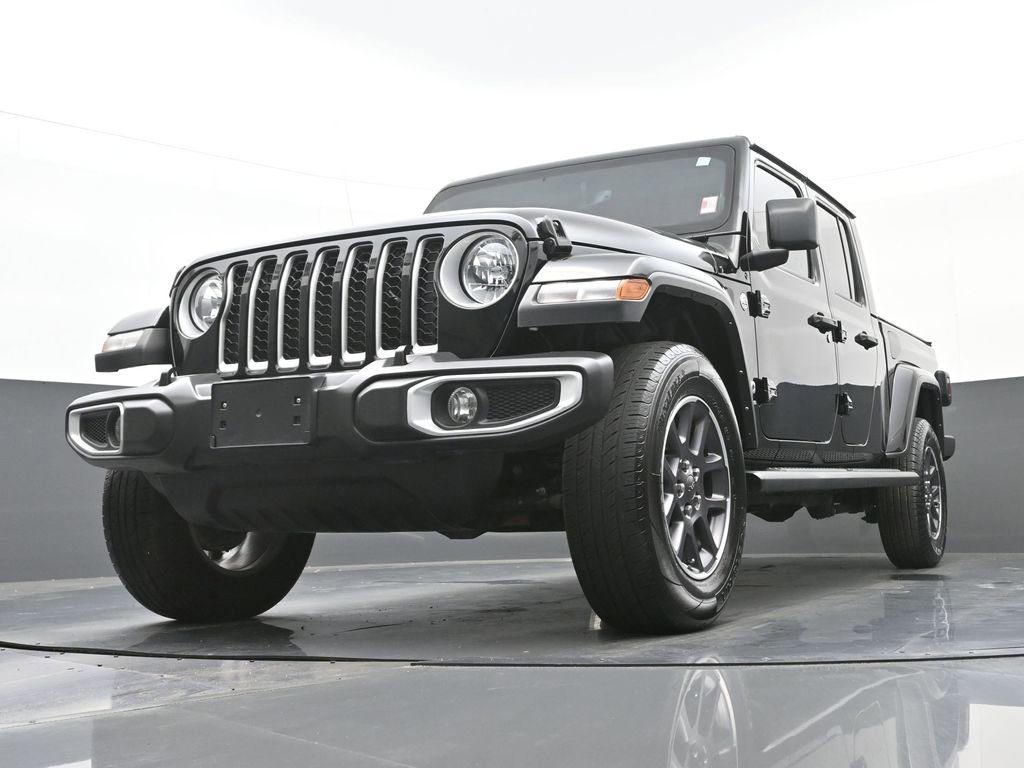 Used 2023 Jeep Gladiator Overland image 44