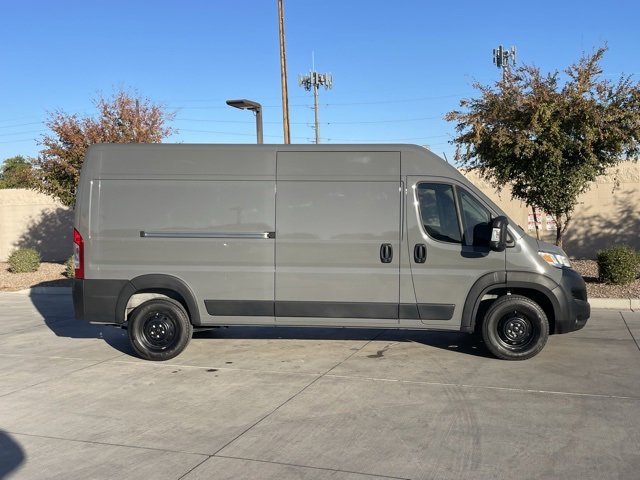 Used 2023 RAM ProMaster 2500 w/ Driver Convenience Group image 3
