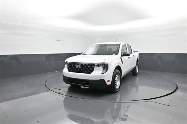 New 2026 Ford Maverick XL image 3