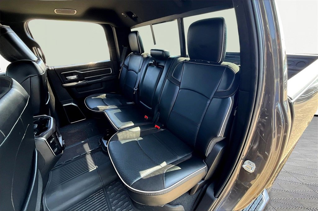 Used 2025 RAM 2500 Laramie w/ Night Edition image 27